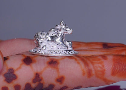 Pure Silver Small Nandi 11g - PUSHMYCART