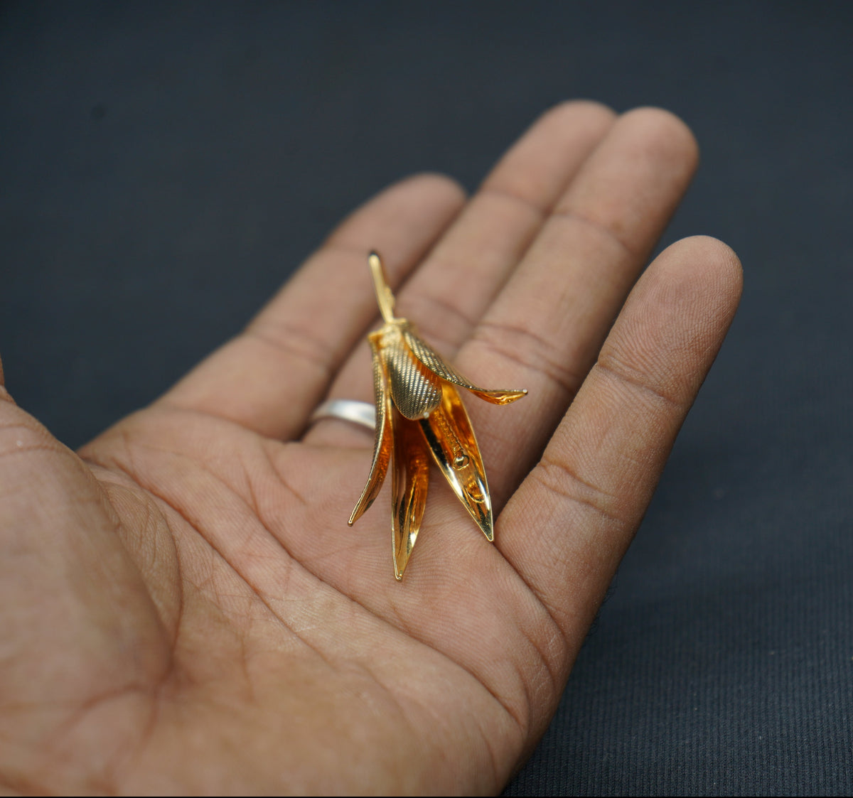 Pure Silver Sampengi Flower 7g - PUSHMYCART