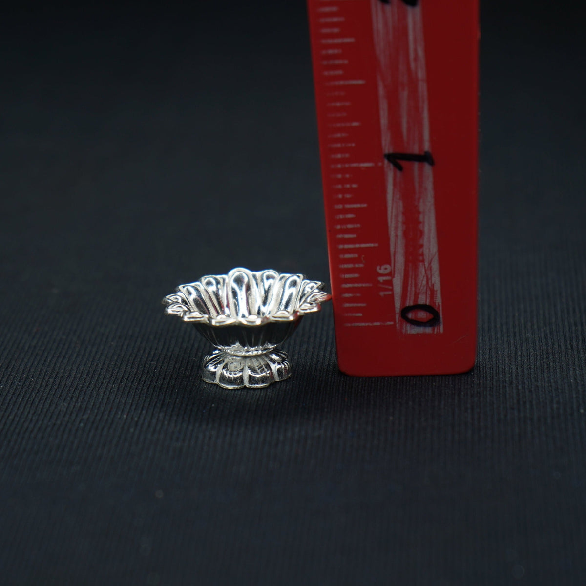 Pure Silver Flower Bowl Small 4g - PUSHMYCART