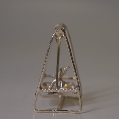 Pure Silver Jhula Set With Krishna Idol 12g - PUSHMYCART