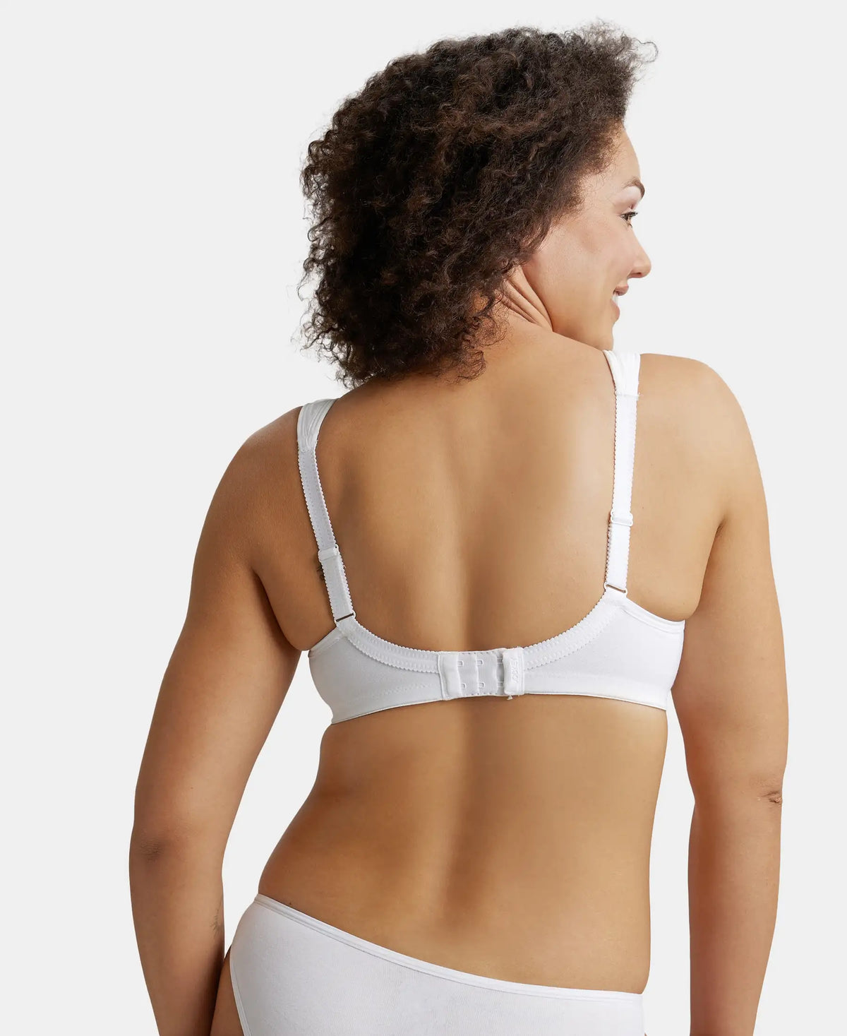 Wirefree Padded Super Combed Cotton Elastane Full Coverage Plus Size Bra With Broad Cushioned Fabric Strap White Fe78