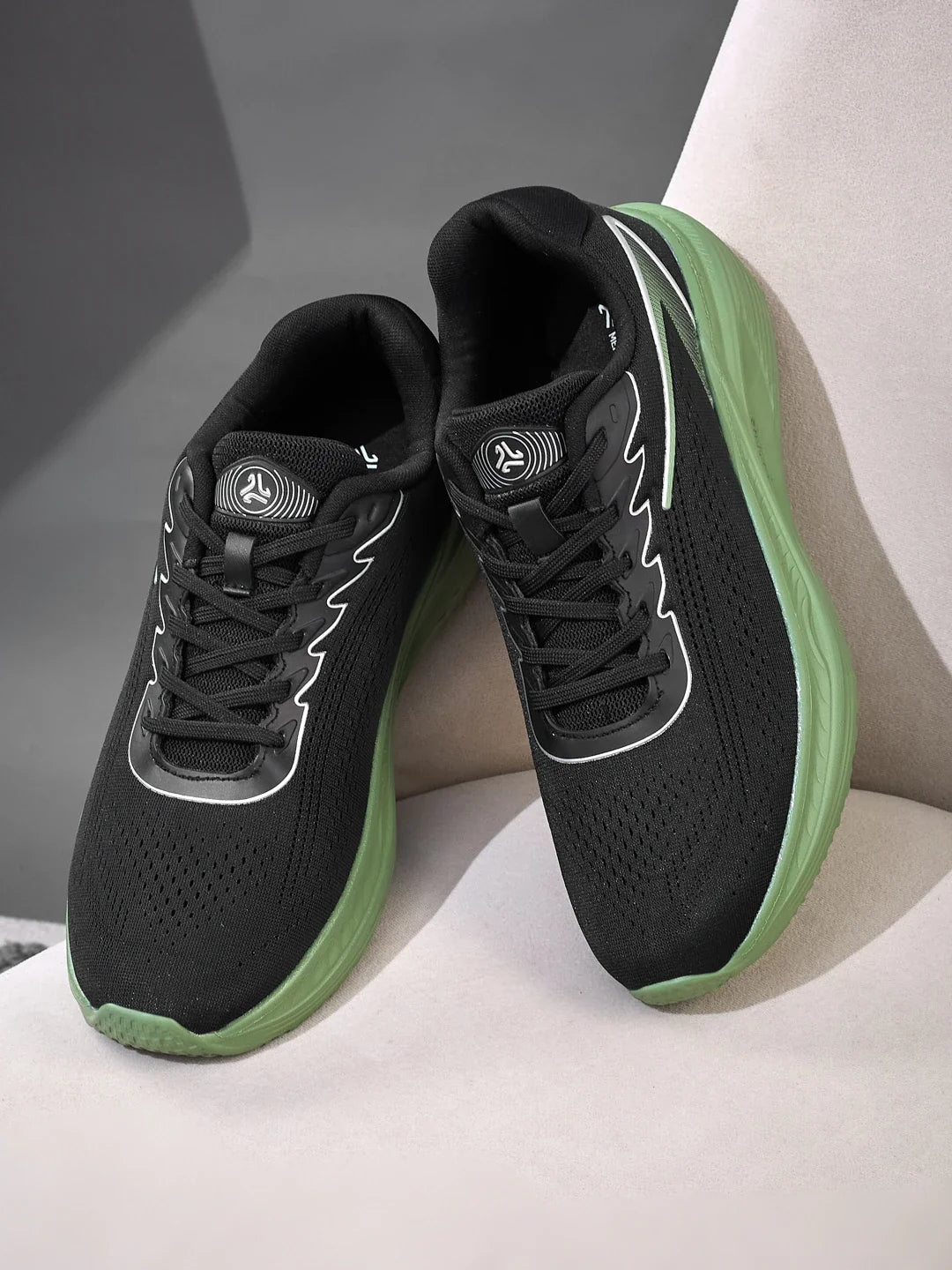 Campus FORCE Black Mens Running Shoes