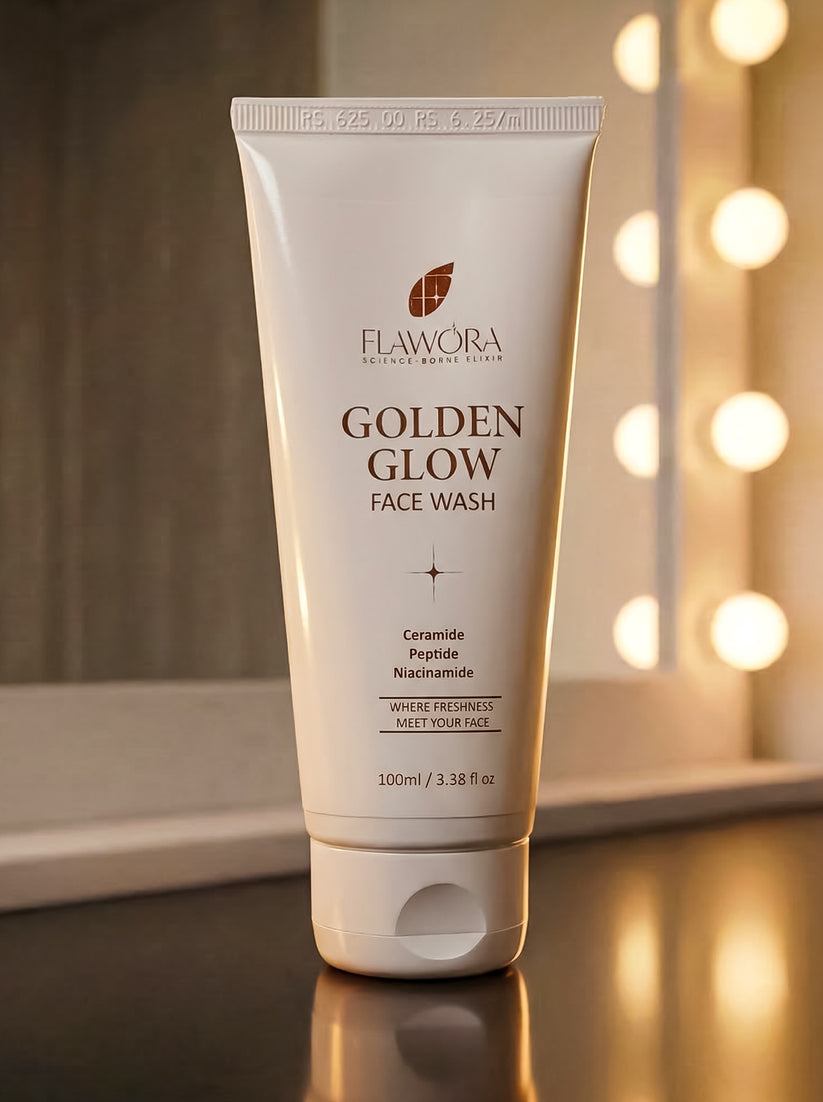 Flawora Golden glow Facewash