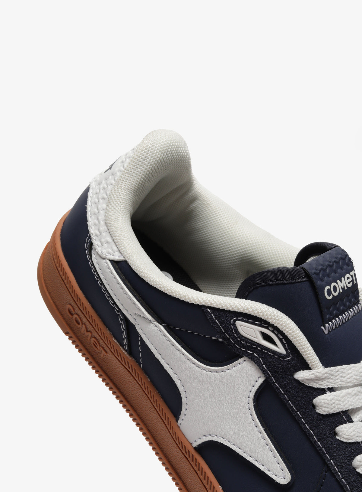 Comet Aeres Cobalt Sneakers