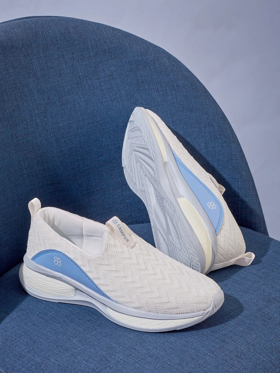 Campus GARU Ivory Womens Walking Shoes