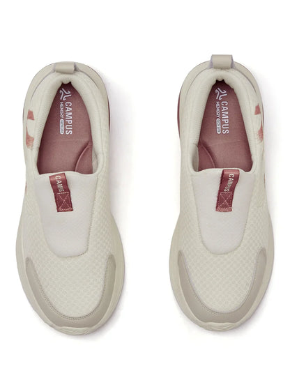 Campus GISEL Off White Womens Walking Shoes