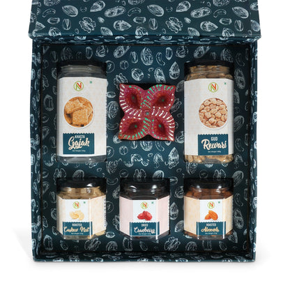NatureVit Dry Fruits and Sweets Gift Pack