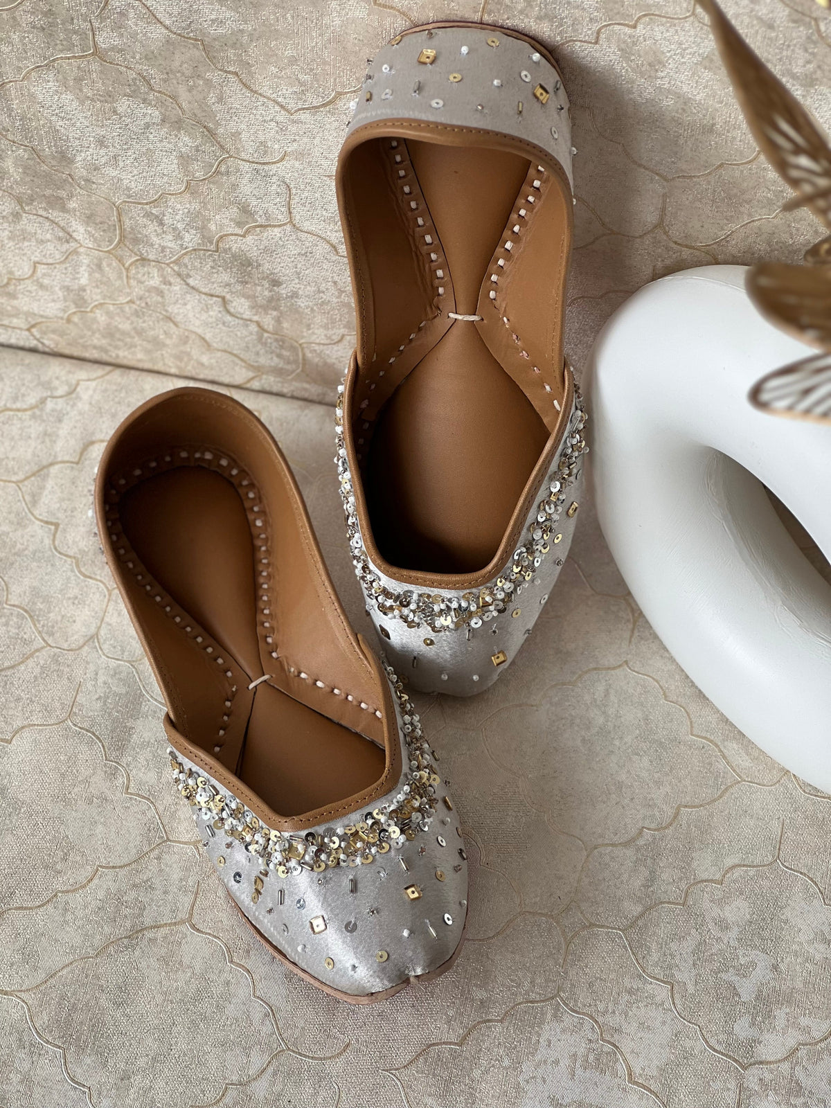 Juttix Falak Juttis for Women