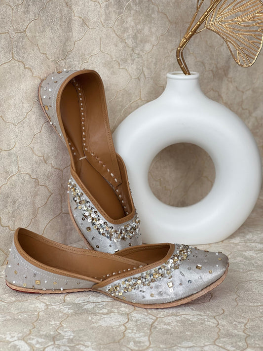 Juttix Falak Juttis for Women