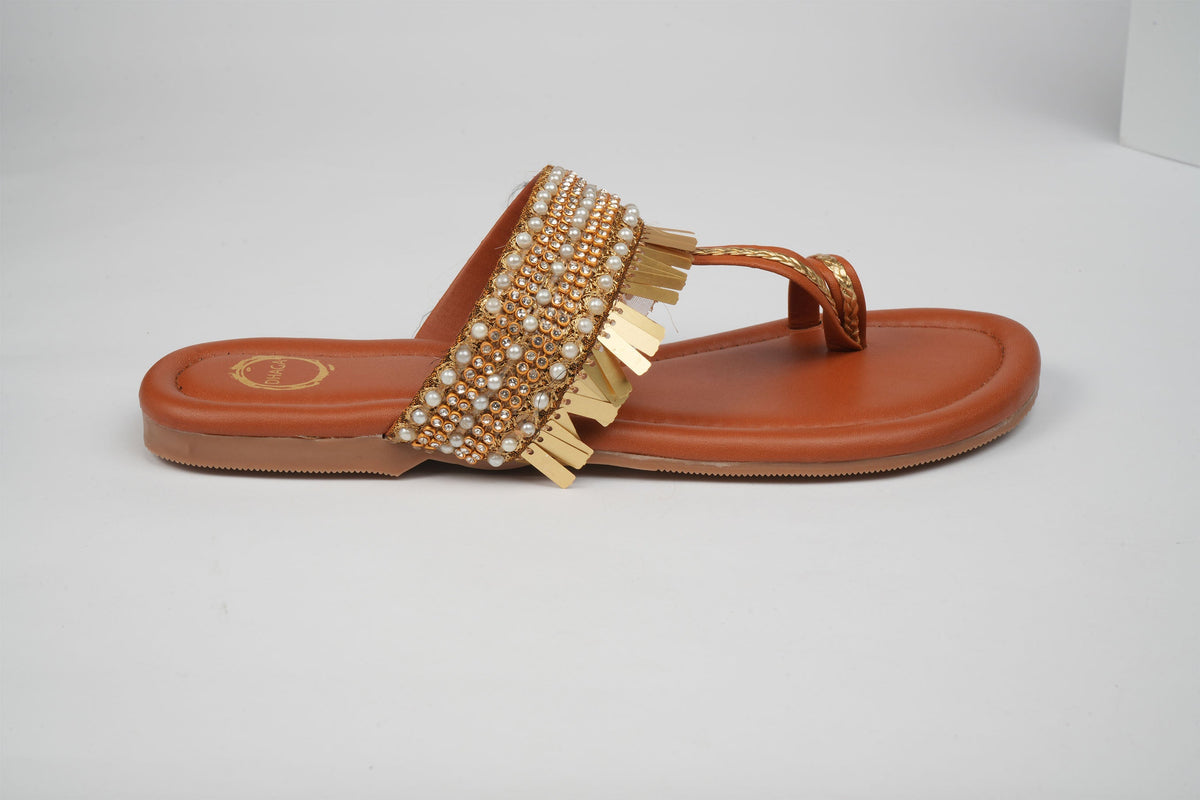 Dhaga Golden Aura Flat Kolhapuri for Women