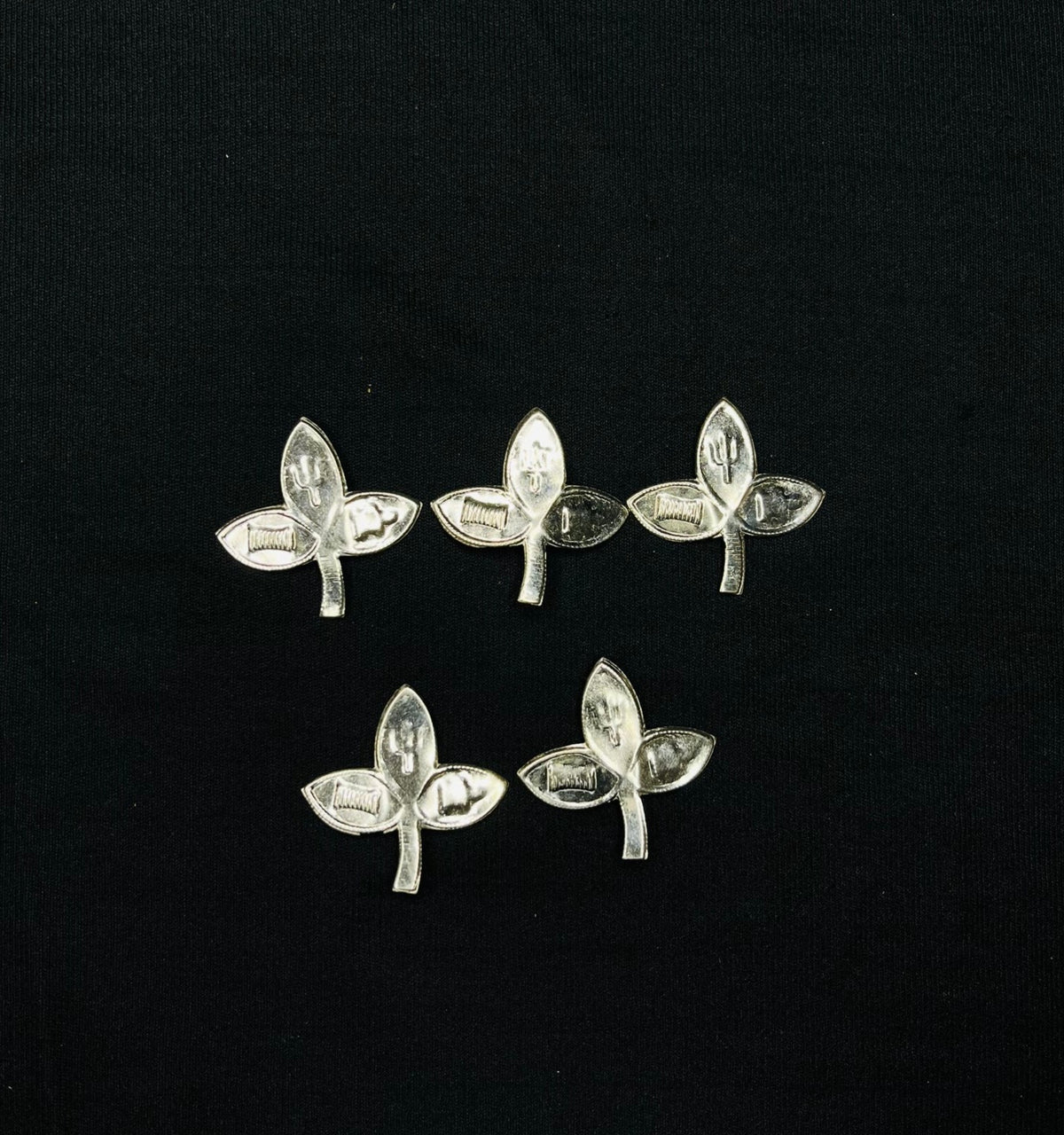 Bilwa Patra Leaf In Pure Silver - PUSHMYCART