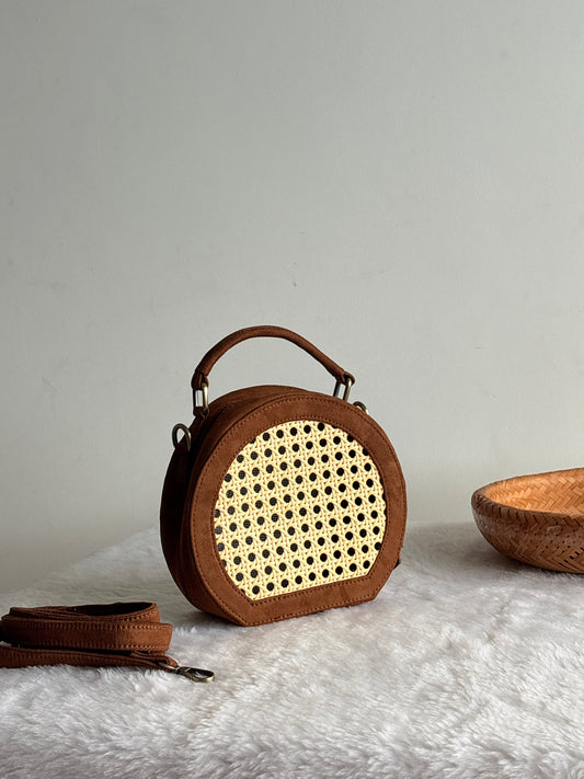 Juttix Woven Earth Rattan Circle Sling Bag for Women image