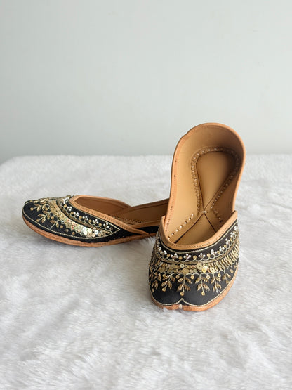Juttix Midnight Majesty Juttis for Women