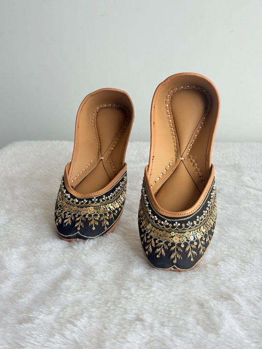 Juttix Midnight Majesty Juttis for Women