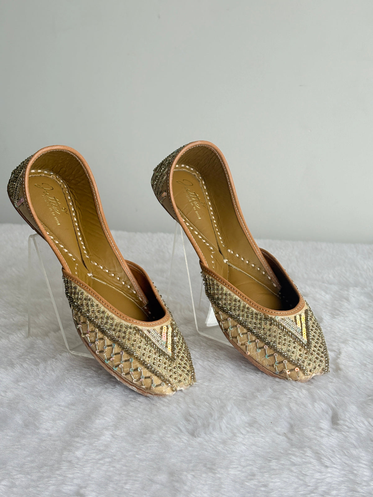 Juttix Zehra Gold Juttis for Women
