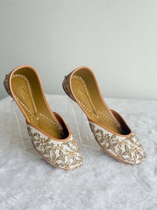 Juttix Meher Ivory Juttis for Women