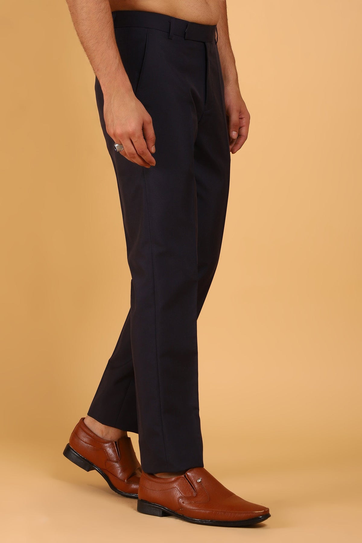 Veshbhoshaa Bluebird Men'S Black Lycra Formal Trouser - PUSHMYCART
