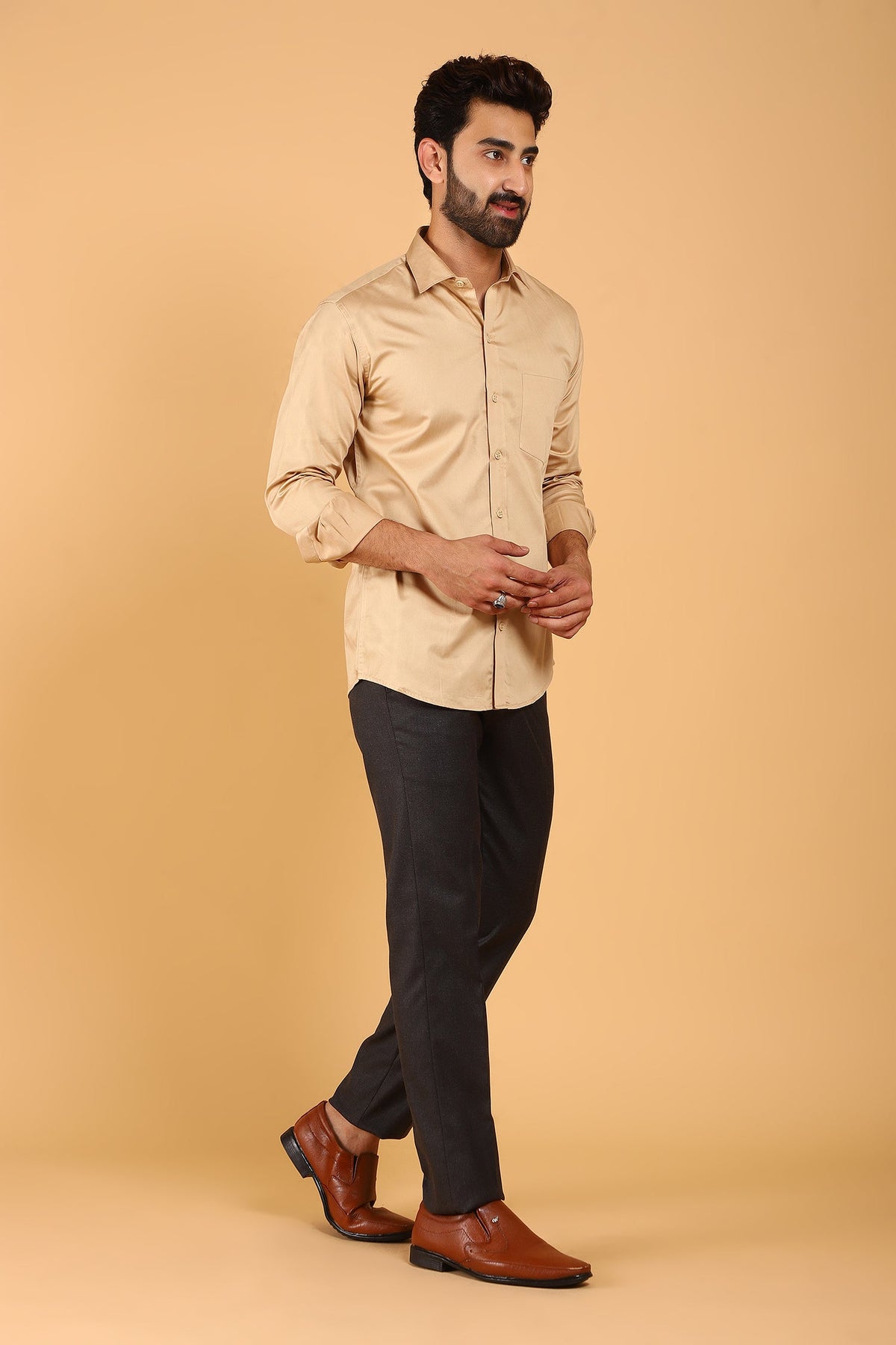 Veshbhoshaa Bluebird Men'S Shine Beige Premium Satin Shirt - PUSHMYCART