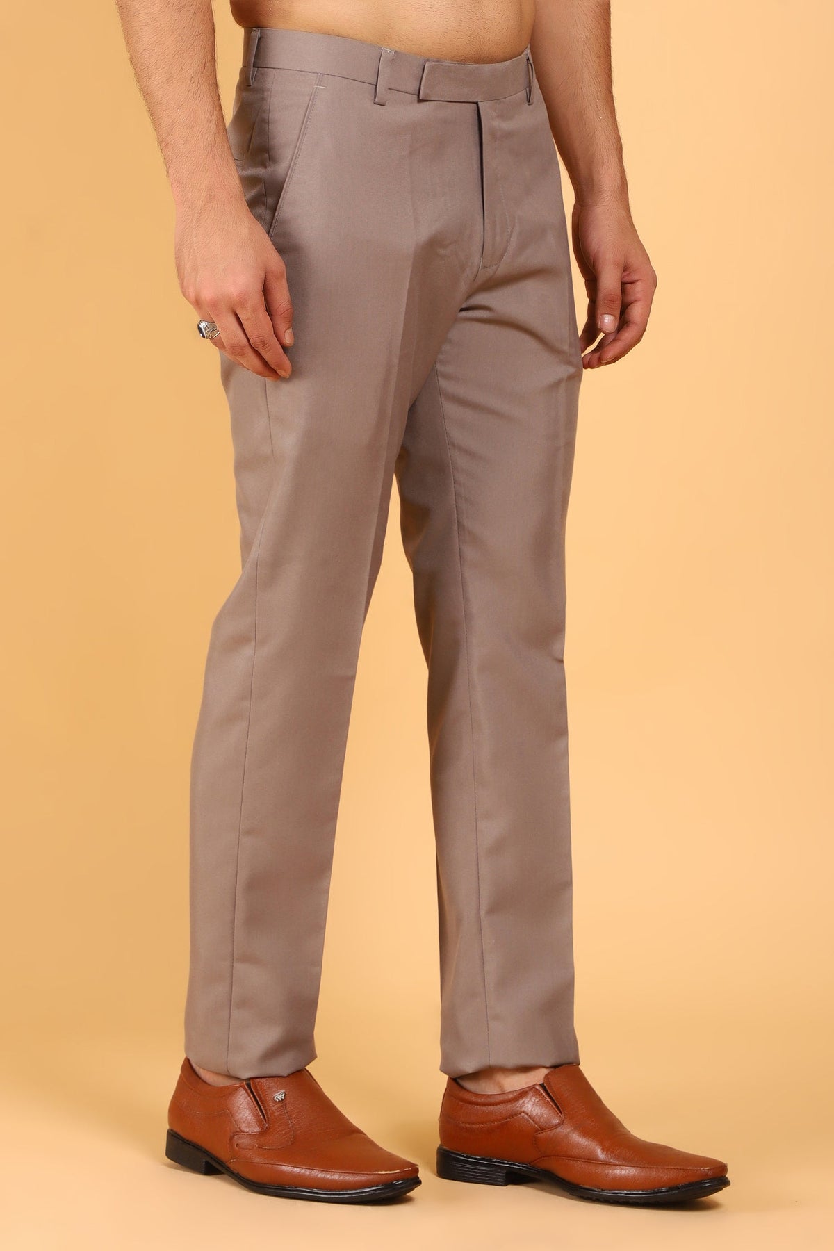 Veshbhoshaa Bluebird Men'S Mocha Texture Lycra Formal Trouser - PUSHMYCART