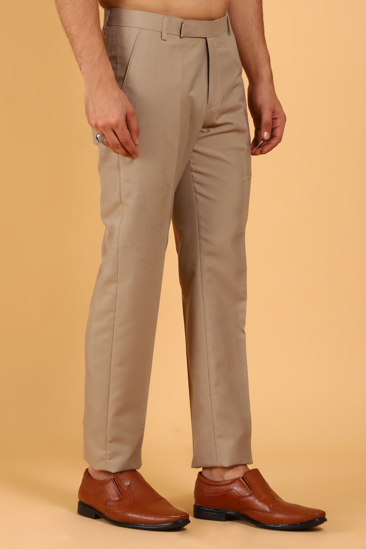 Veshbhoshaa Bluebird Men'S Sepia Texture Formal Trouser - PUSHMYCART