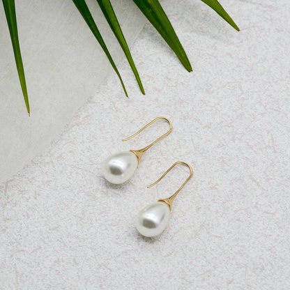 Joker and Witch Pearly Gold Earrings