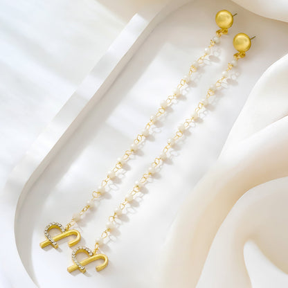 Joker and Witch Evania Monogram Gold Earring