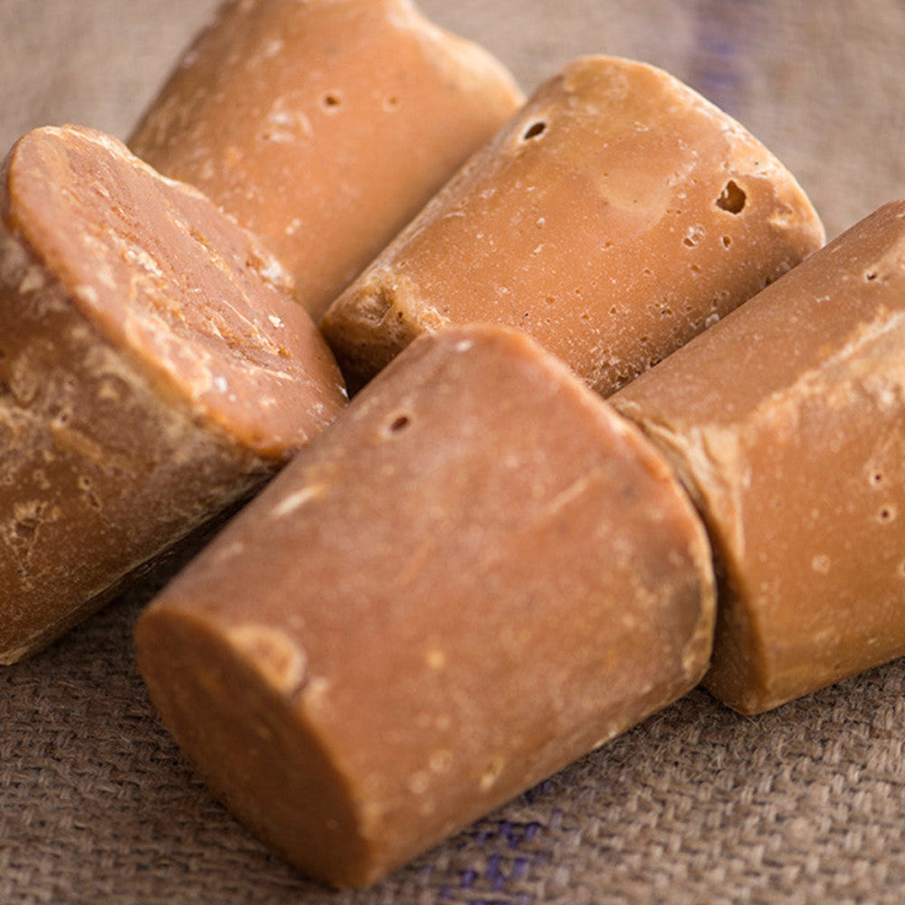 Nutty Yogi Jaggery / Gud 1kg