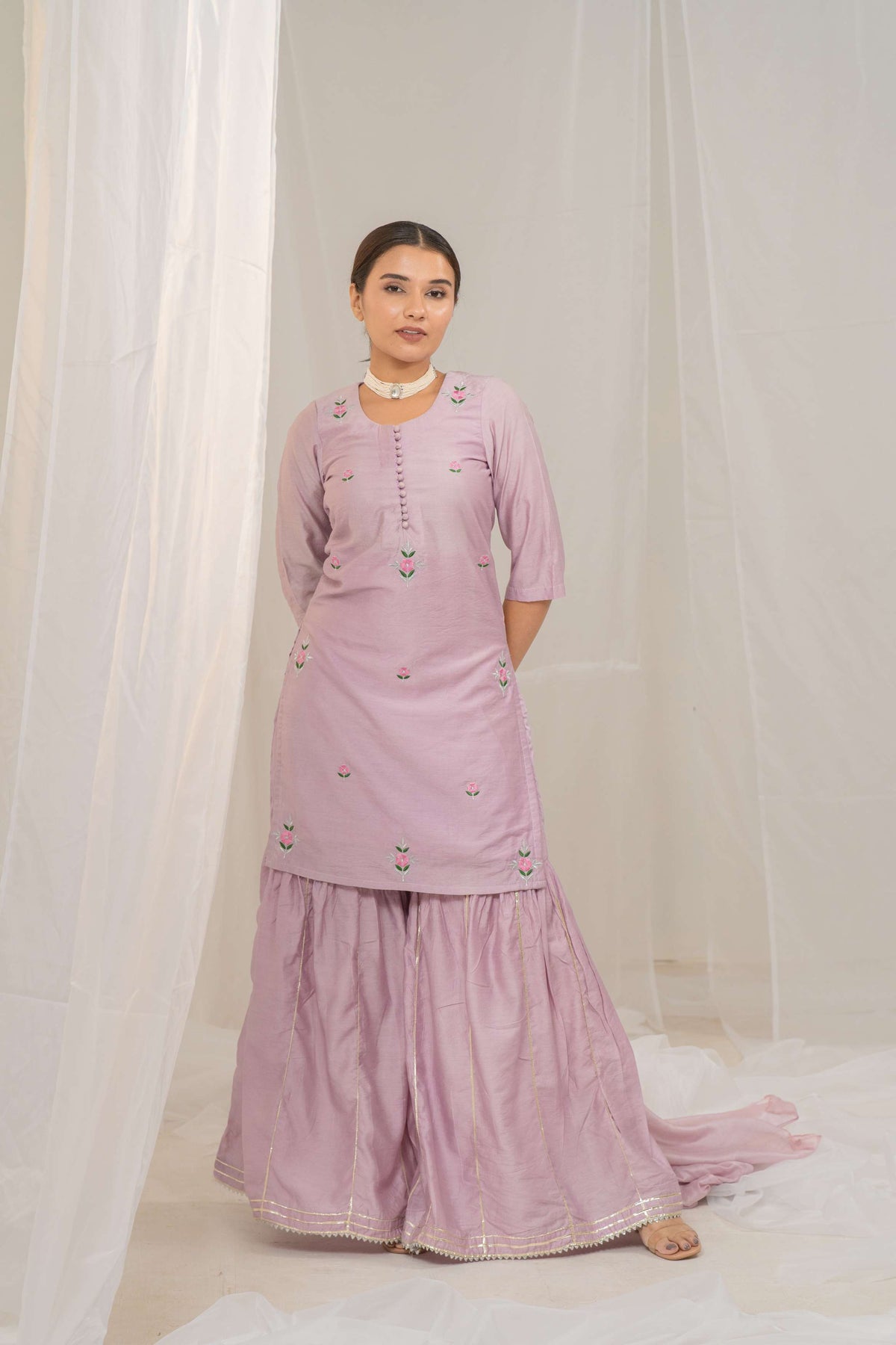 Kurta, Sharara