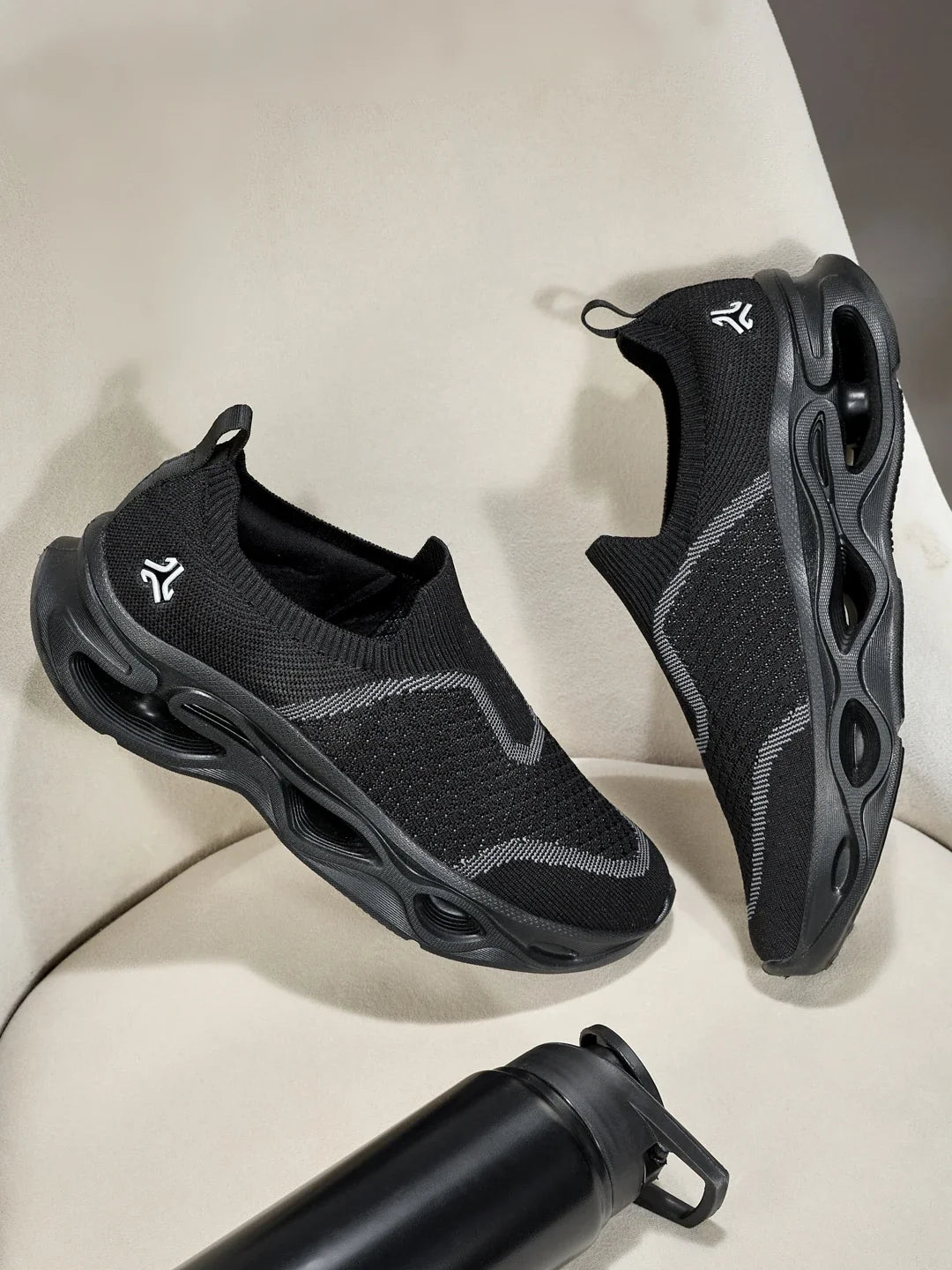 Campus KELRO Black Womens Walking Shoes