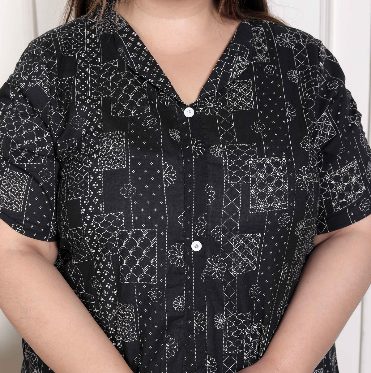 Miravan WOMENS Plus Size Pure Cotton Black Floral Printed Front Button A Line Kurta - view 4