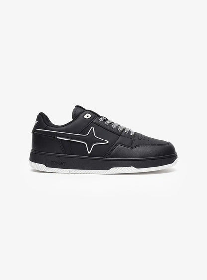 Comet X Lows Armstrong Sneakers