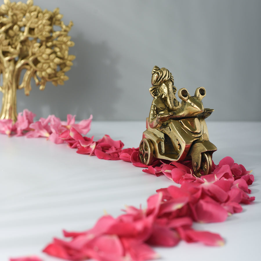 Samskara Home Lord Ganesh Brass Statue