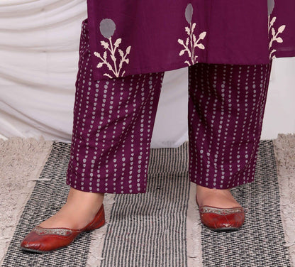 Miravan Womens Plus Size Cotton Fabric Purple Color Kurta With Palazzo And Dupatta - view 4