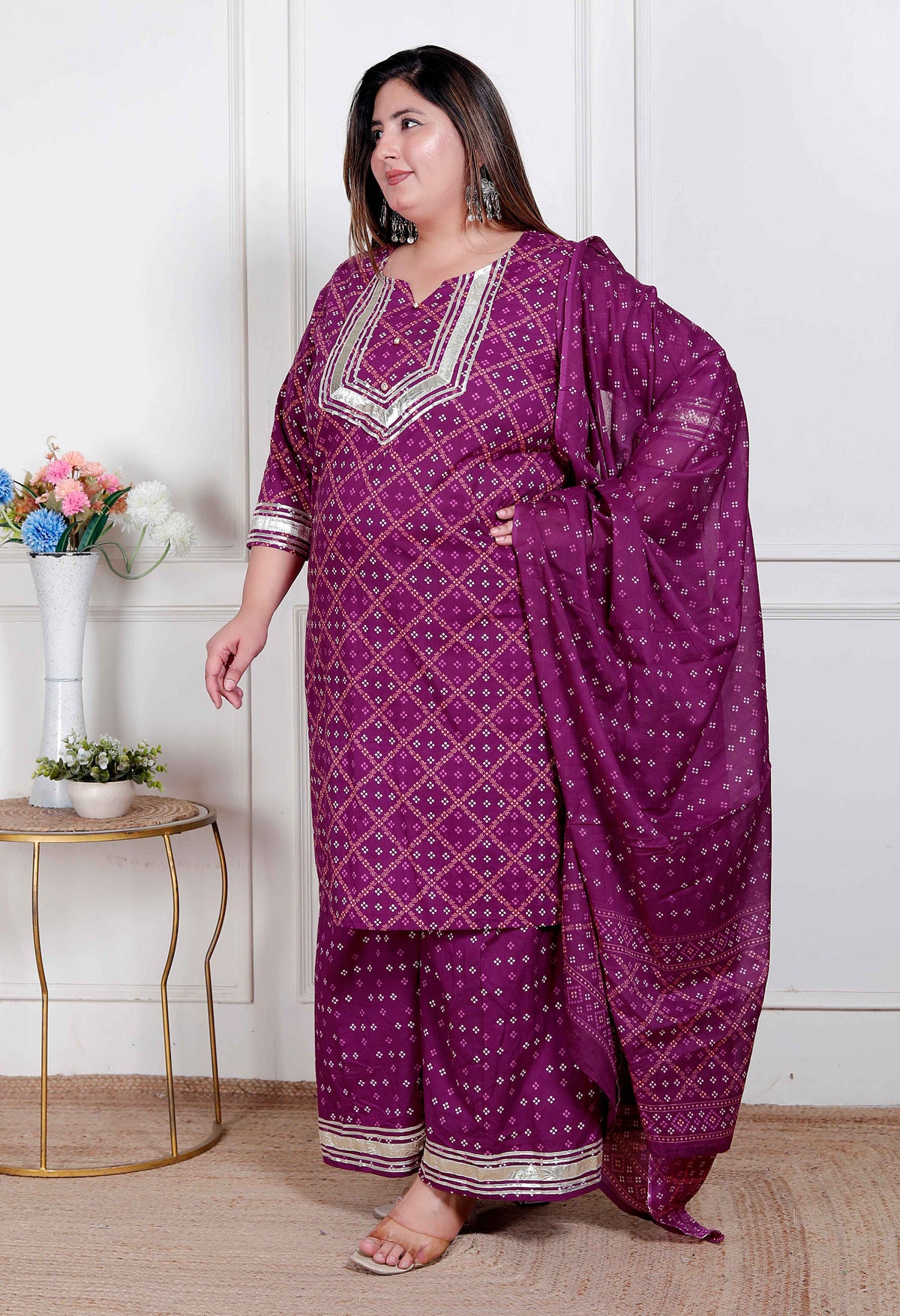 Miravan Plus Size Magenta Embroidered cotton Kurta with Palazzo and Dupatta - view 2