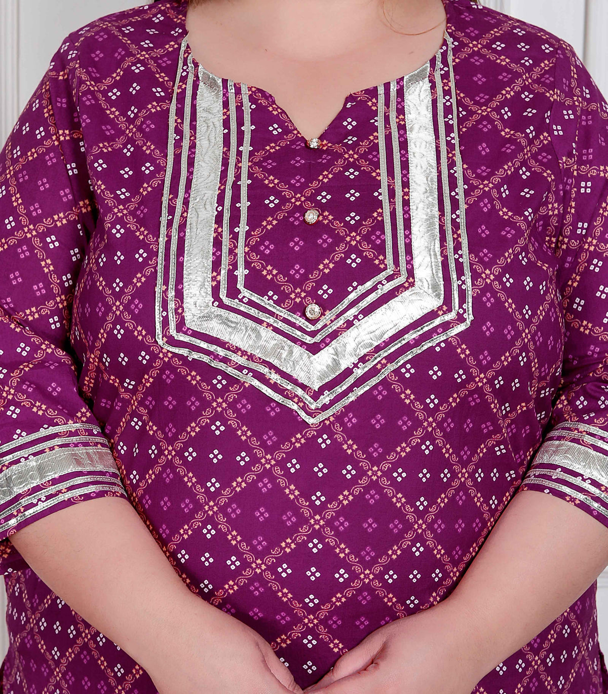 Miravan Plus Size Magenta Embroidered cotton Kurta with Palazzo and Dupatta - view 5