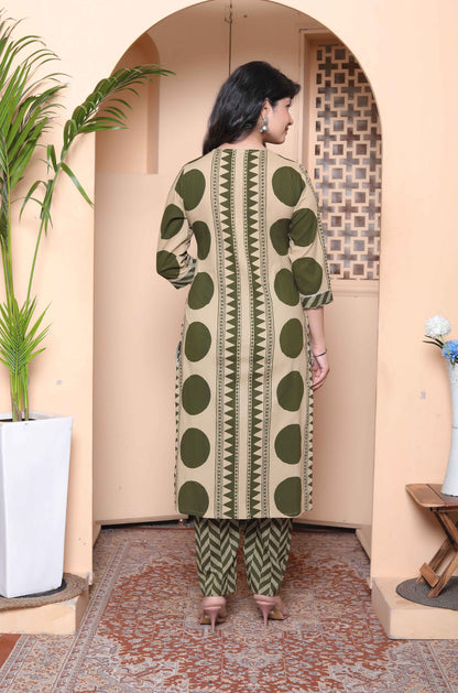 Miravan Womens Polka Dot Printed V Neck Kurta with Palazzo and Dupatta Set - view 4