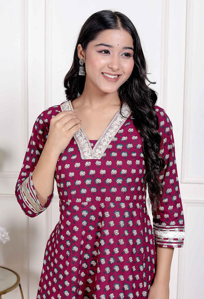 Miravan Women Maroon Floral Print Soft Cotton embroidered Anarkali Kurta - view 3
