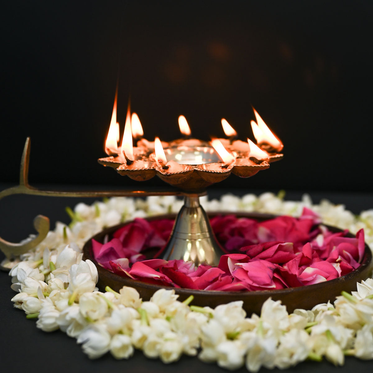 Samskara Home Nitya Pooja Aarti Diya With Handle 