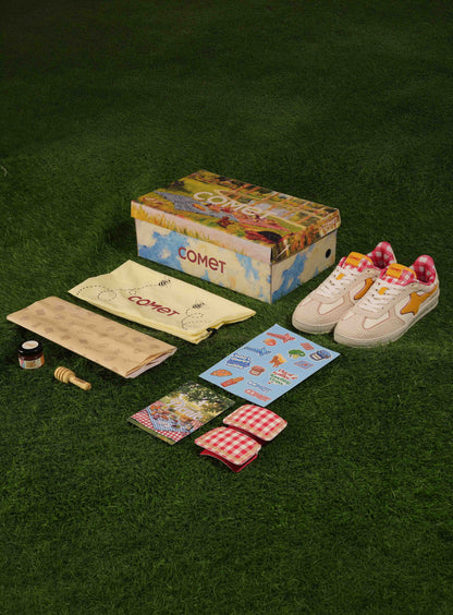 Comet Aeres Picnic Red Sneakers