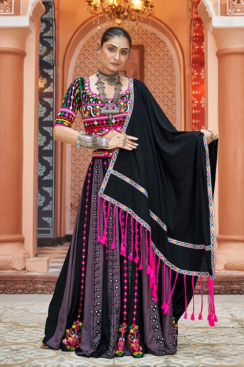 maxi dress for women formal Too Good To Miss Black Floral Lace Sleeveless Maxi Dress