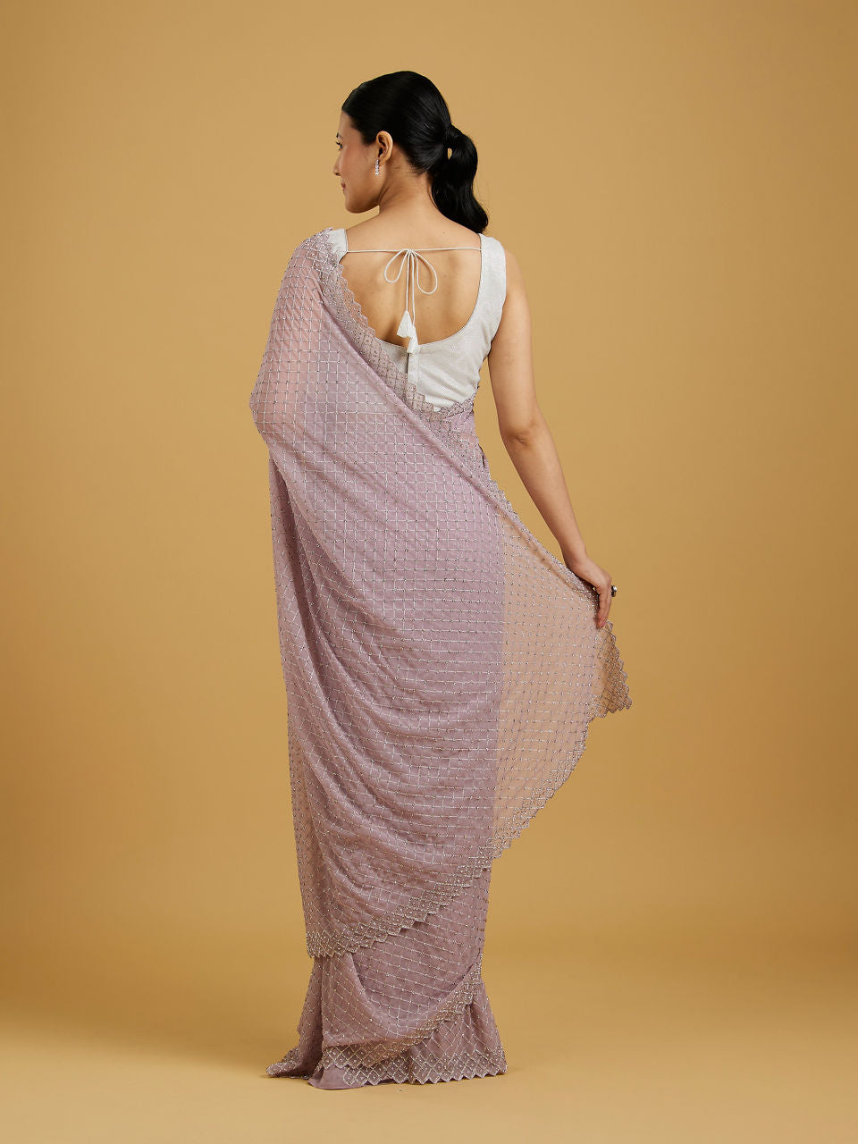 Mohey Dazzling Purple Georgette Saree - view 5