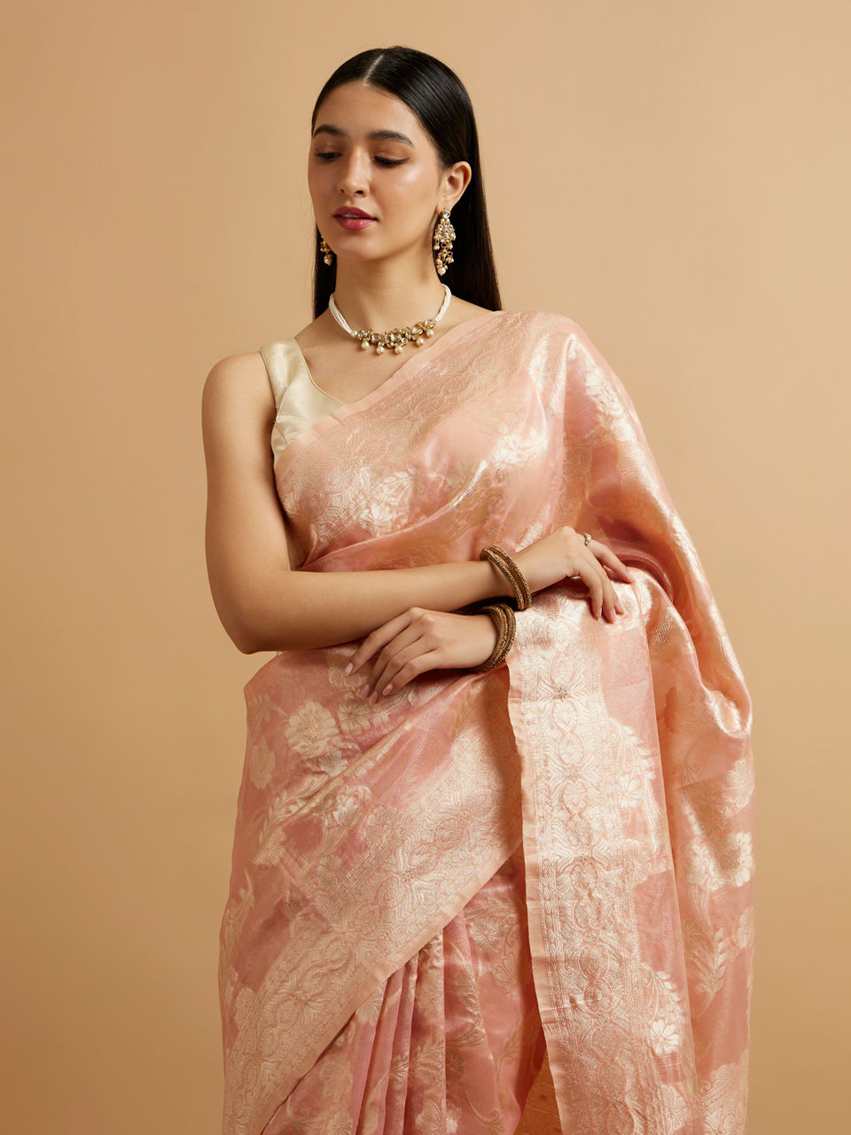 Mohey Pink Floral Patterned Saree - view 2