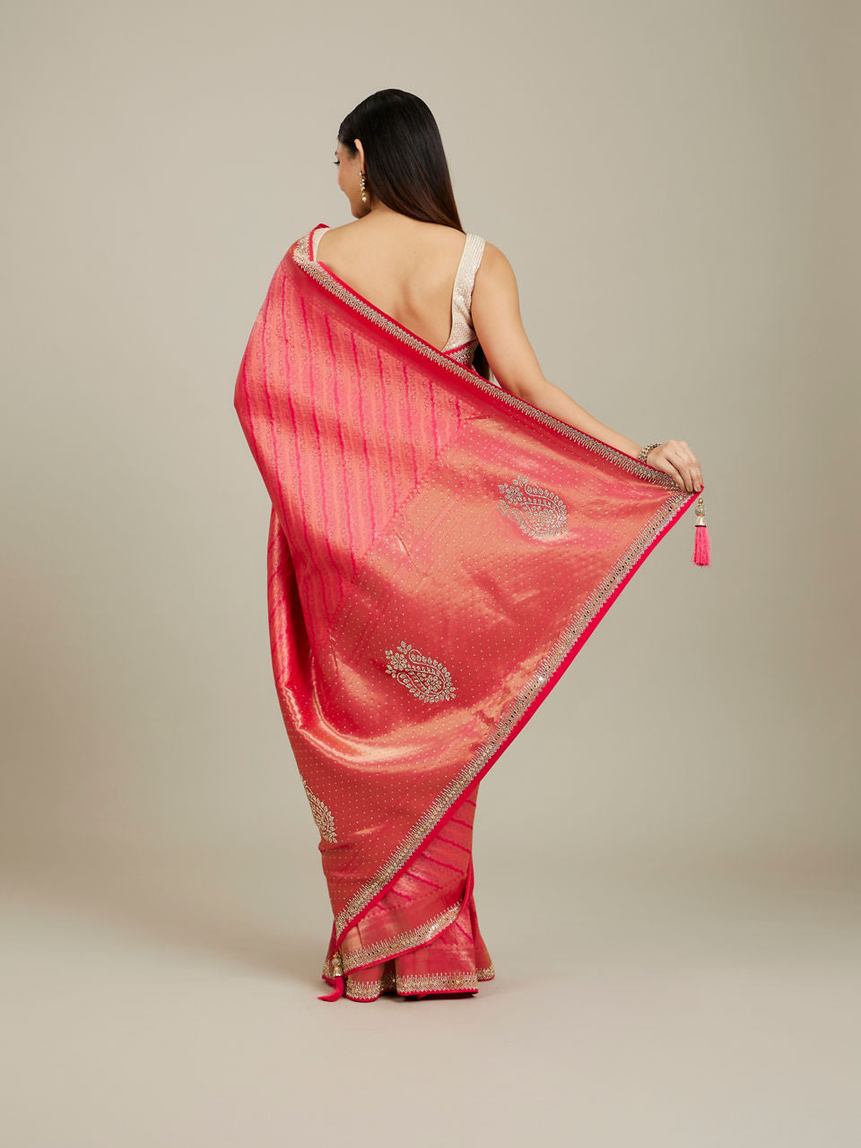 Mohey Radiant Rani Pink Saree - view 5