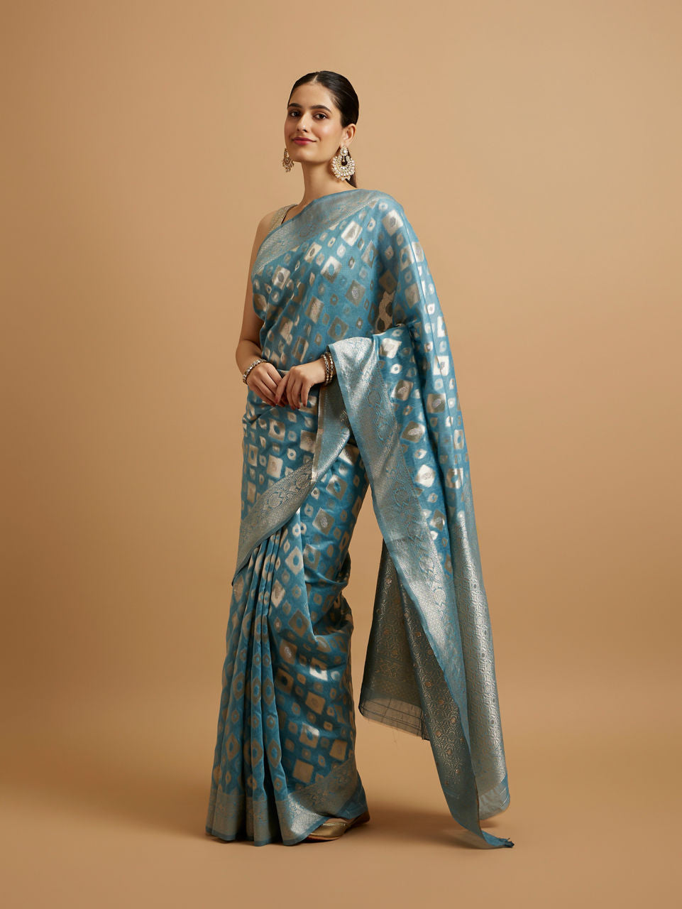 Mohey Light Blue Ikat Diamond Patterned Saree - view 3