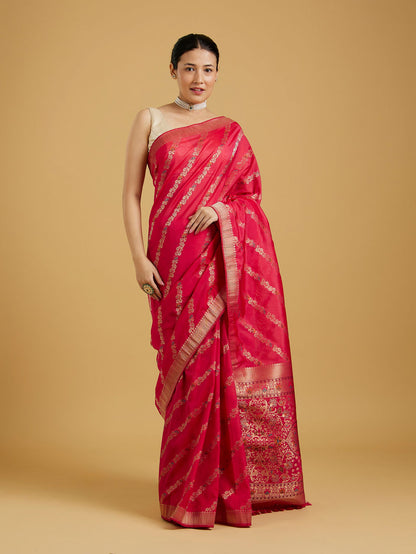Mohey Ravishing Rani Colored Saree