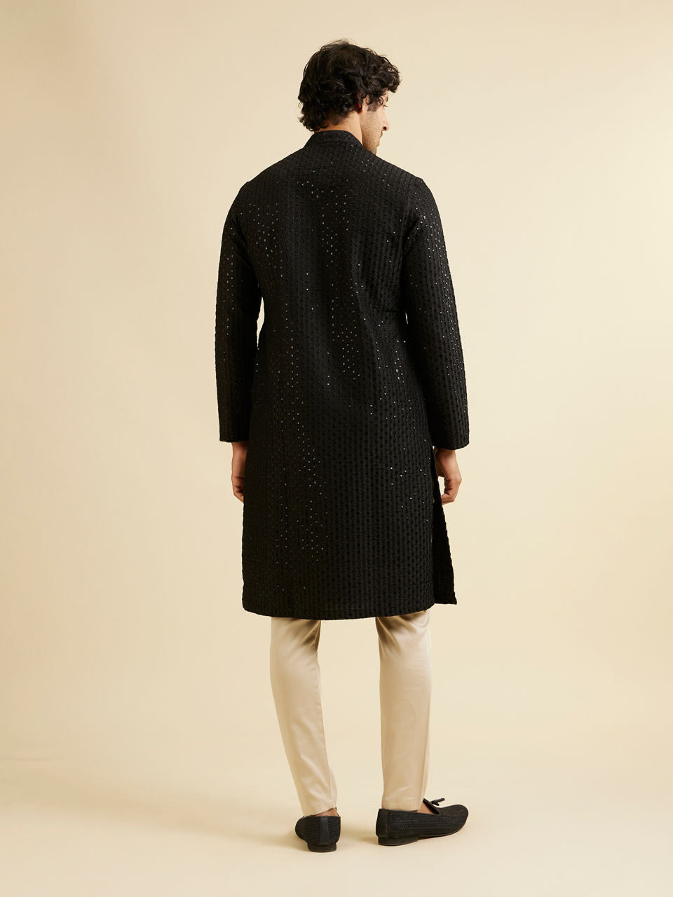 Manyavar Midnight Black Petal String Patterned Kurta Set with Mirror Work - view 5