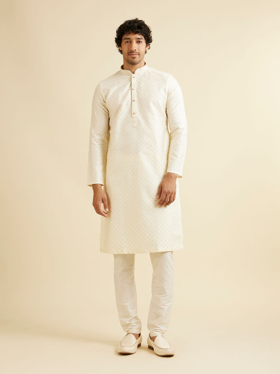 Manyavar Cream Pink Lattice Patterned Kurta Set - view 3