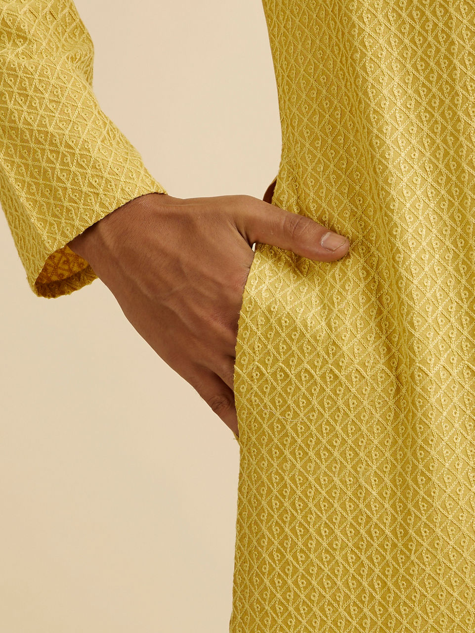 Manyavar Mustard Yellow Grid Jaal Patterned Kurta Set - view 4
