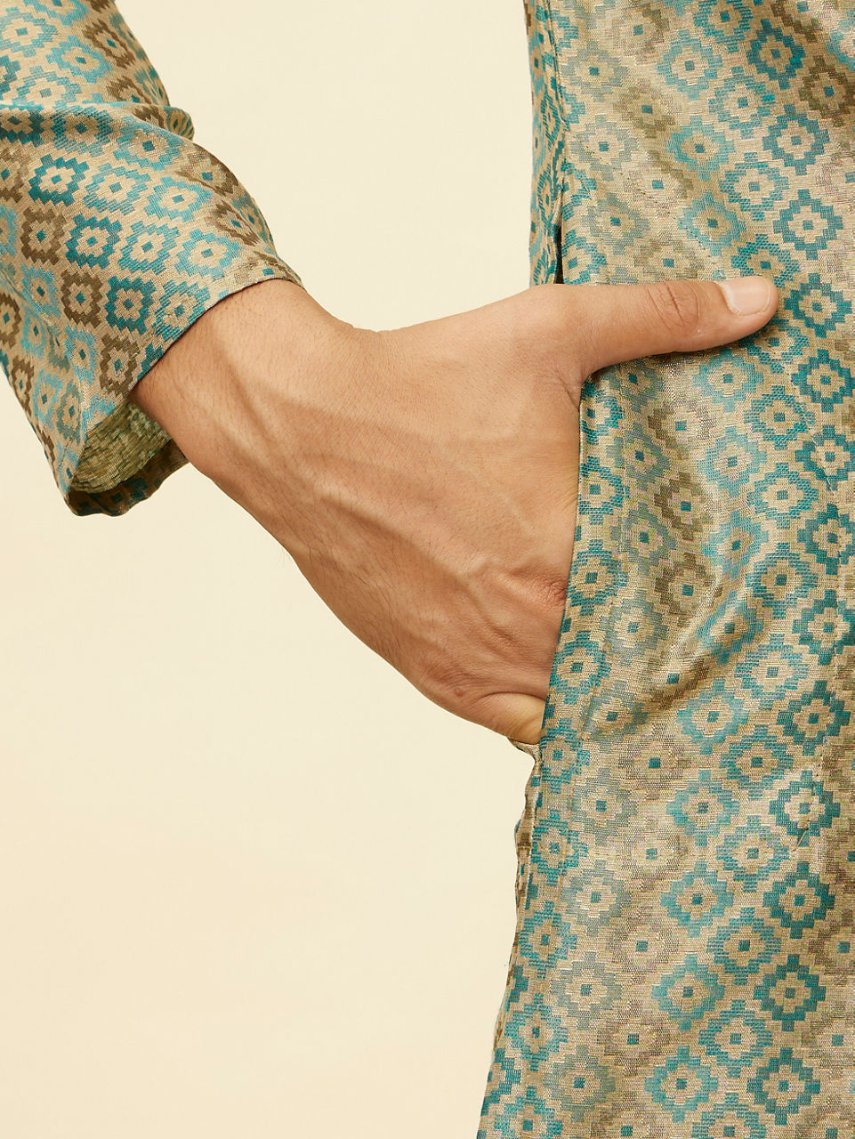 Manyavar Tropical Blue Diamond Patterned Kurta Set - view 4