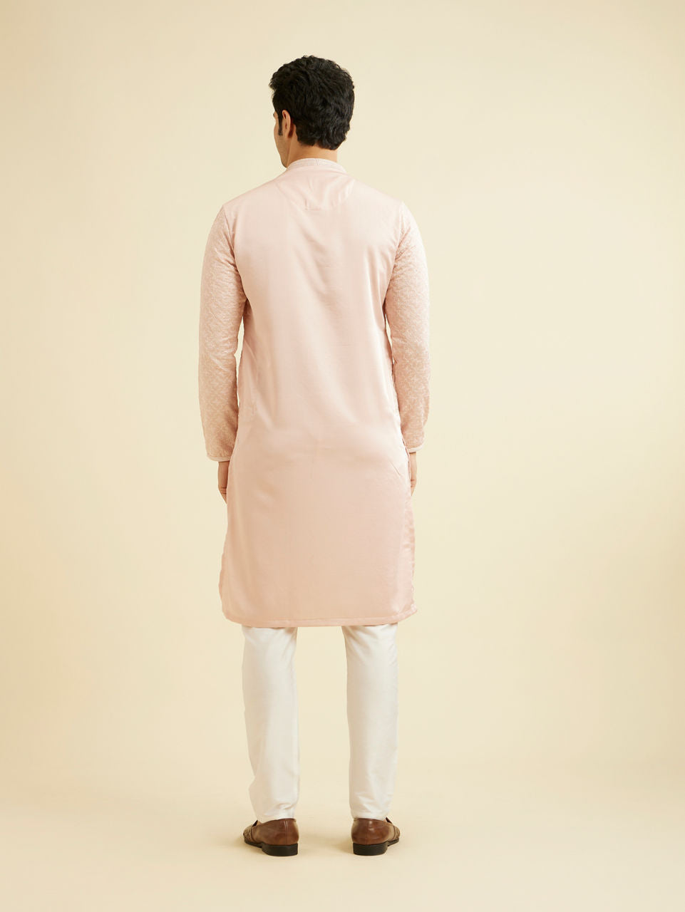 Manyavar Baby Pink Jaal Patterned Kurta Set - view 6